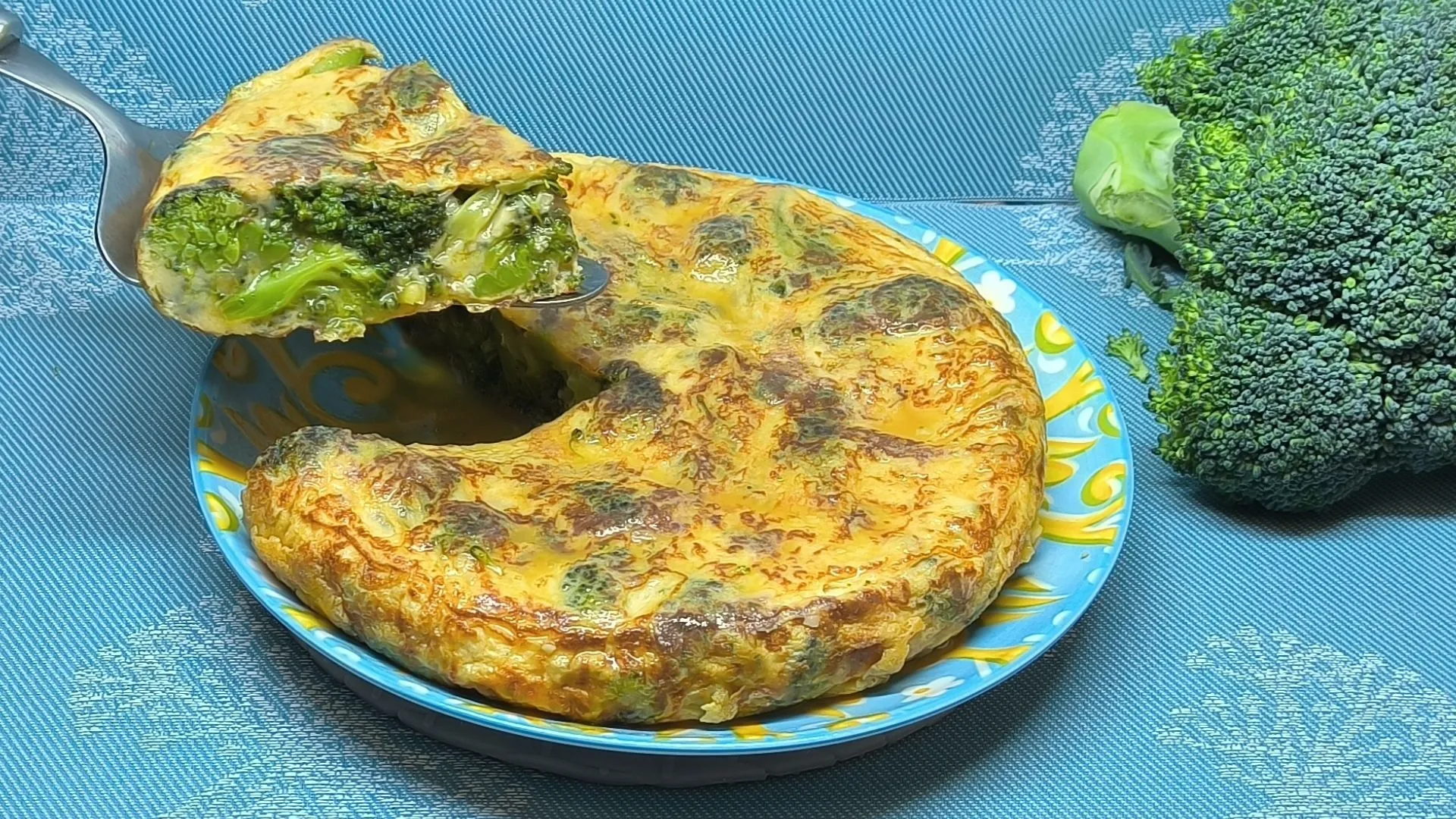 Tortilla casera de brócoli y huevo, receta de Cocina con Flory